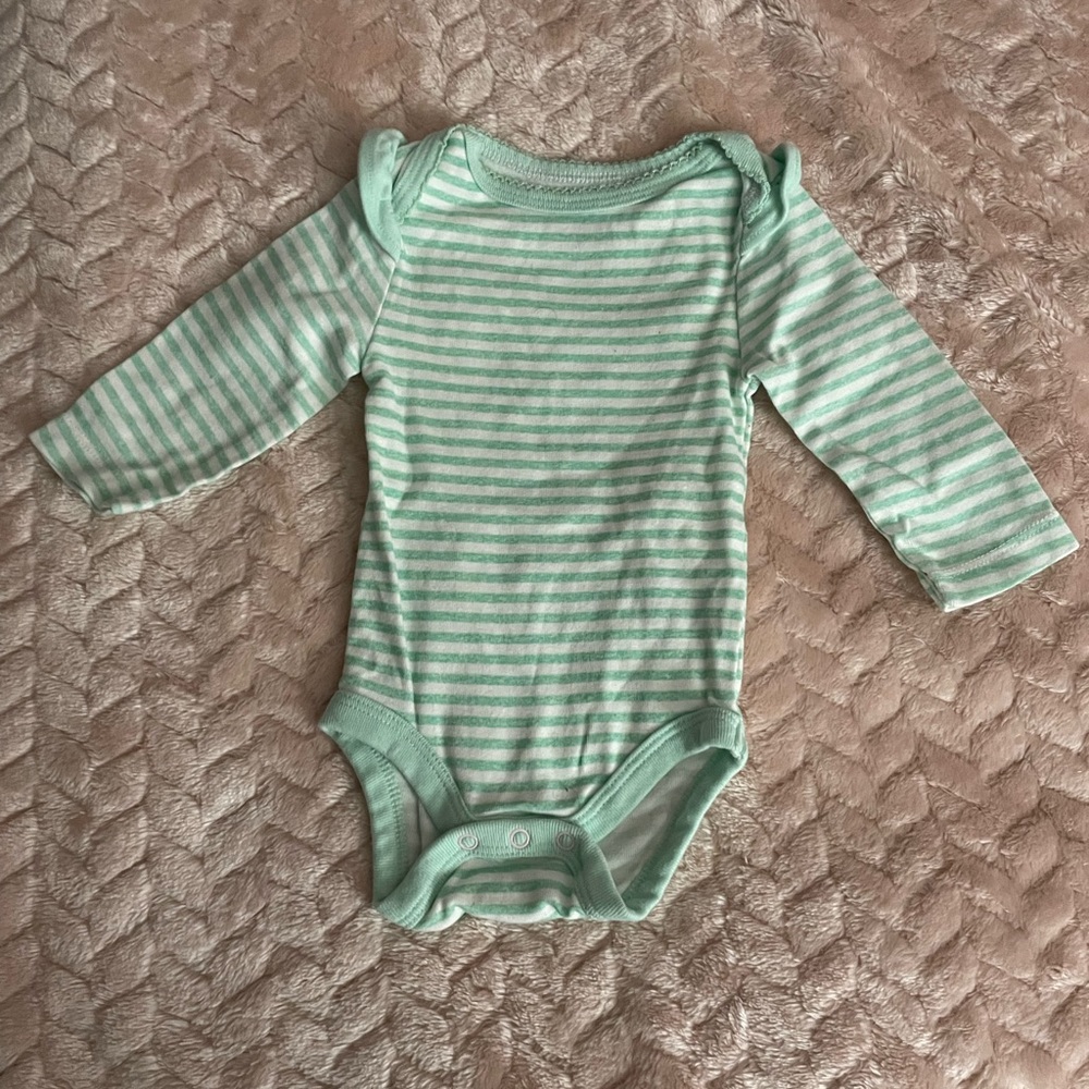 Long sleeve onesie
